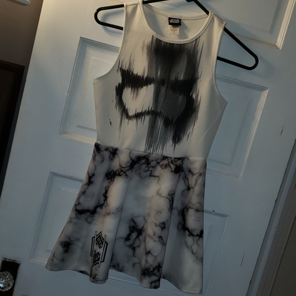 Star wars storm trooper marble print dress xs